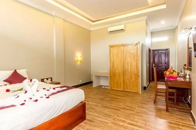 Deluxe Tek Büyük Yataklı Oda, Balkon
