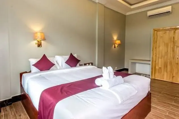 Deluxe Tek Büyük Yataklı Oda, Balkon