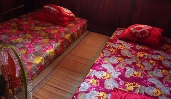 17-Bed Mixed Dormitory