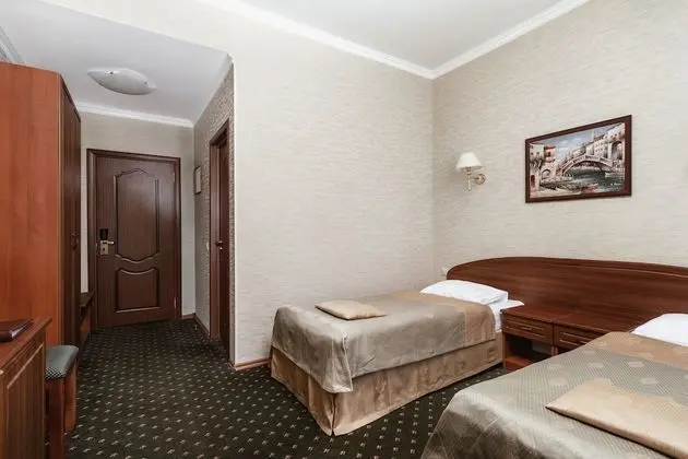 Standard Tek Büyük veya İki Ayrı Yataklı Oda
