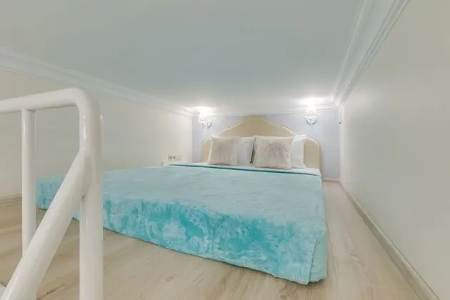 Standard Stüdyo (for 3 adults)