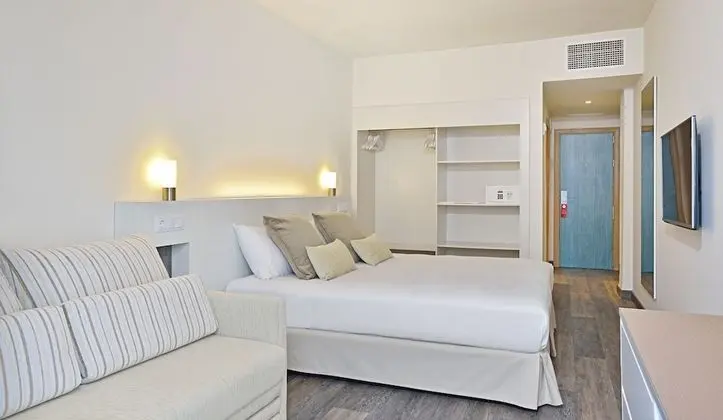 Tek Büyük Yataklı Oda, Balkon, Deniz Manzaralı (Xtra)
