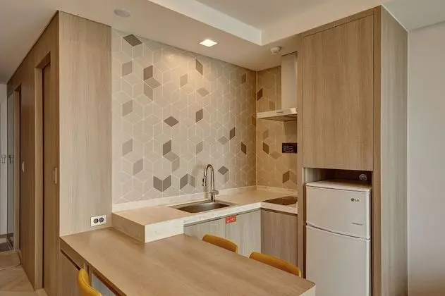 Süit, Küçük Mutfak (Resort)