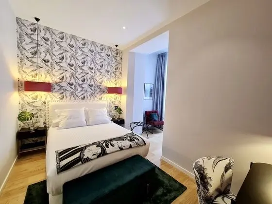 Gallery Tek Büyük Yataklı Oda