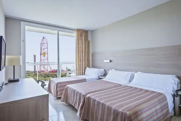 Üç Kişilik Oda (2 adults and 1 child)