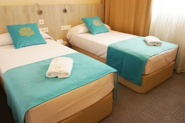 İki Ayrı Yataklı Oda, Bahçe Manzaralı