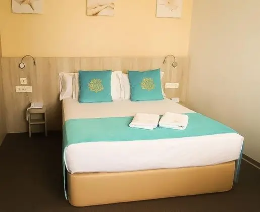 Tek Büyük Yataklı Oda, Bahçe Manzaralı