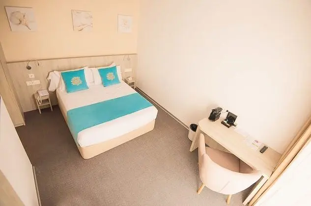 Tek Büyük Yataklı Oda, Bahçe Manzaralı