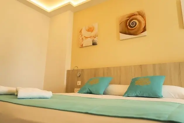 Tek Büyük Yataklı Oda, Deniz Manzaralı