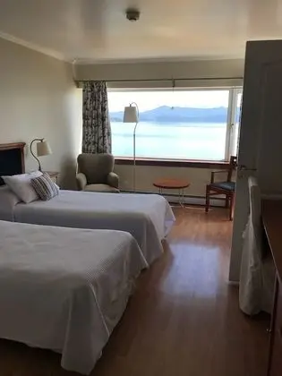 Tek Büyük Yataklı Oda, Göl Manzaralı