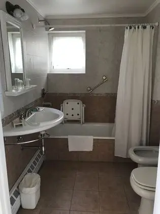 Tek Büyük Yataklı Oda, Göl Manzaralı