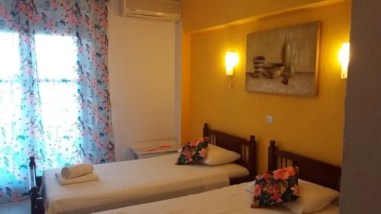 Stüdyo, Deniz Manzaralı