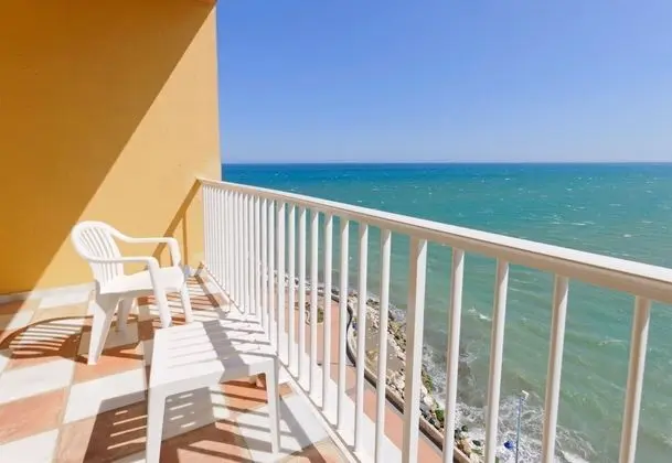 Superior Lateral Sea View 2Adults 2Kids