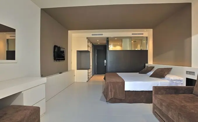 Family Oda, Deniz Manzaralı (Xtra 2 adults + 1 child)