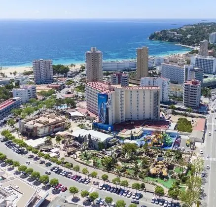 Standard Oda, Deniz Manzaralı (2 Adults + 1 Child)
