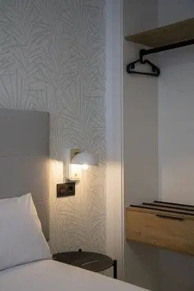 Standard Büyük Yataklı Tek Kişilik Oda