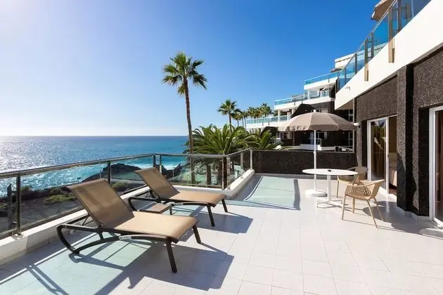 Xtra Room one balcony