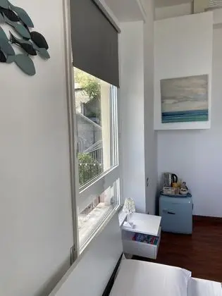 Deluxe Tek Büyük Yataklı Oda, Deniz Manzaralı (Sol)