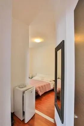 Economy Tek Büyük Yataklı Oda