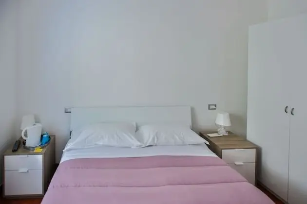 Economy Tek Büyük Yataklı Oda