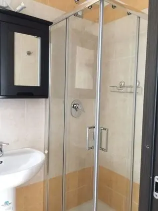 Economy Tek Büyük Yataklı Oda