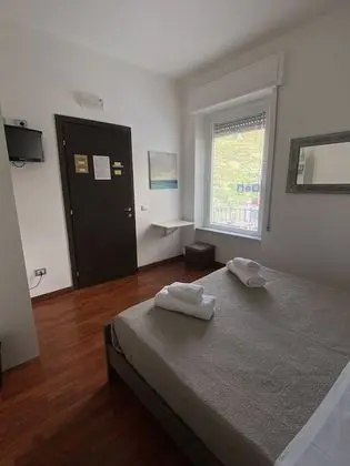 Standard Tek Büyük Yataklı Oda (Levante 1)