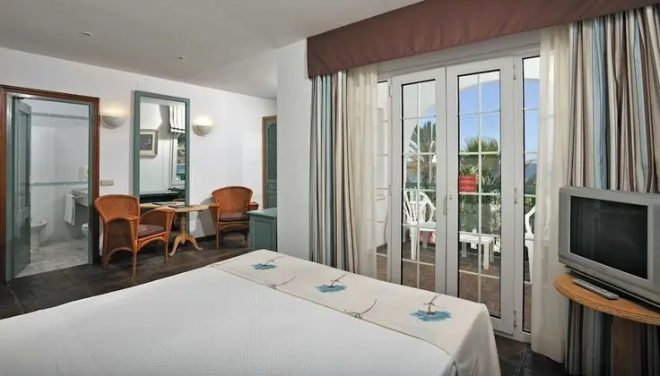 Sol Room Frontal Sea View