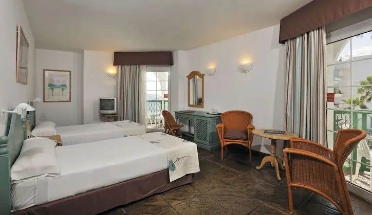 Sol Room Frontal Sea View