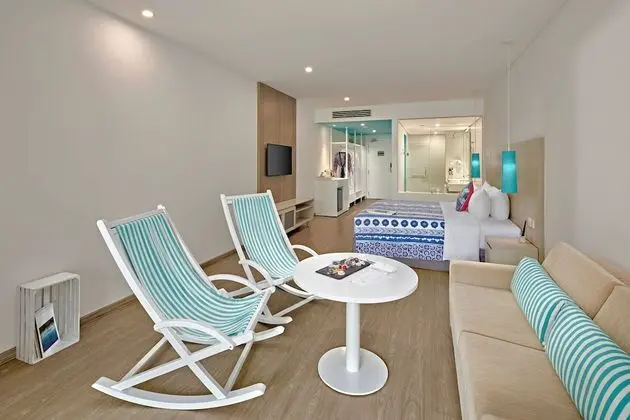 Superior Room with Pool Access (3 adults)