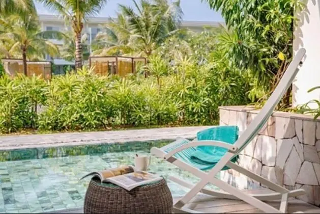 Superior Room with Pool Access (3 adults)