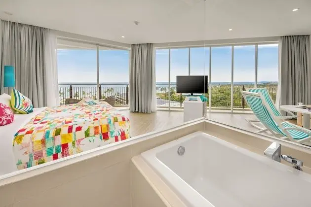 Xtra Sol Junior Suite (2 adults + 2 children)