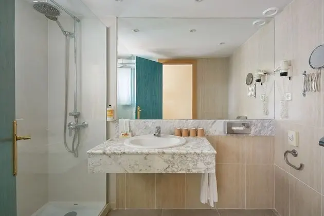 Standard Oda, Deniz Manzaralı (with Bunk beds 2 adults + 2 children)