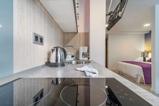 Standard Apart Daire, 1 Yatak Odası, Havuz Manzaralı