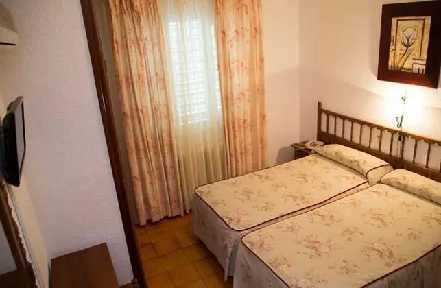 İki Ayrı Yataklı Oda