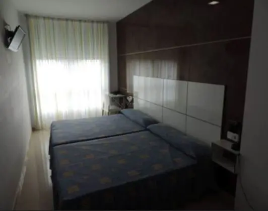 Standard Dört Kişilik Oda