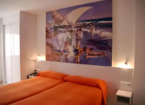 Standard Tek Büyük Yataklı Oda