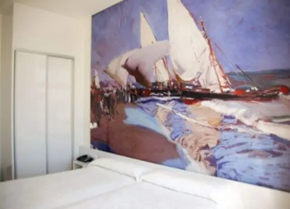 Standard Tek Büyük Yataklı Oda