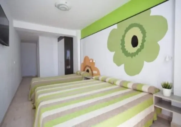 Superior Üç Kişilik Oda, Deniz Manzaralı