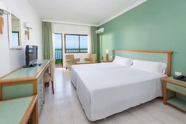 Oda, Deniz Manzaralı (Sol Room Front Sea View)