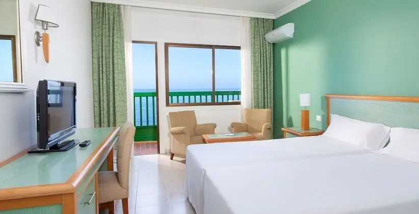 Oda, Deniz Manzaralı (Sol Room Front Sea View)