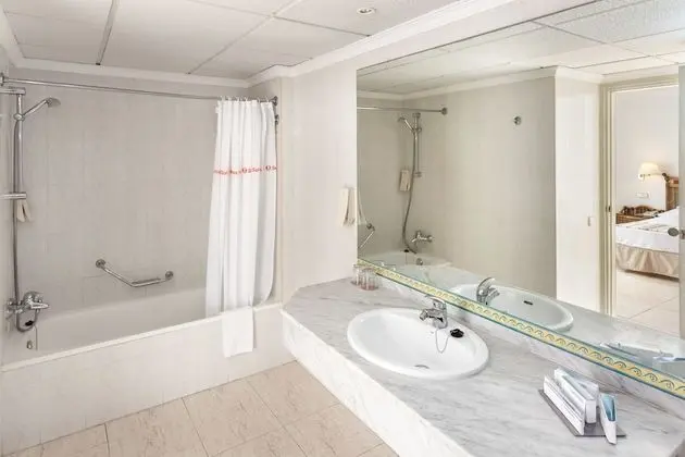 Oda, Deniz Manzaralı (Sol Room Front Sea View)