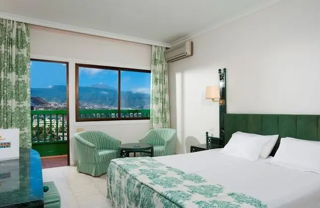 Sol Room