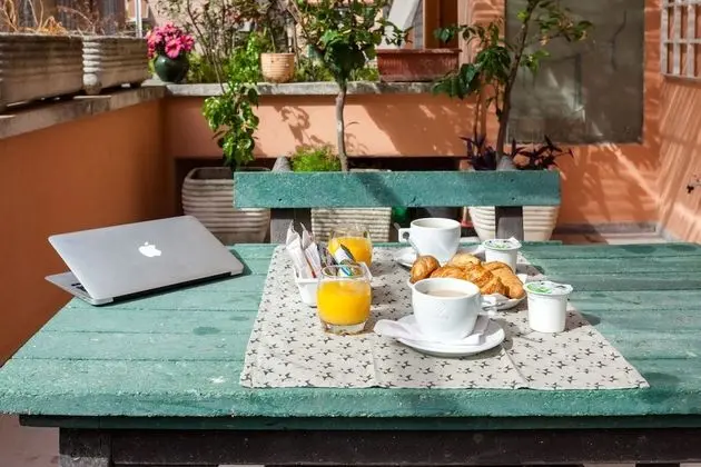 Comfort Üç Kişilik Oda, Balkon, Köşe