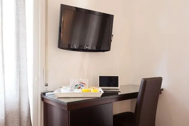 Comfort Üç Kişilik Oda, Balkon, Köşe