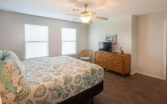 Ev, Birden Çok Yatak, Veranda (Sol Searcher)