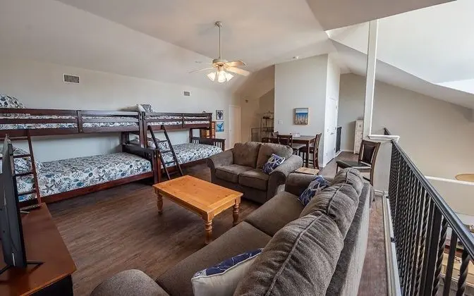 Ev, Birden Çok Yatak, Veranda (Sol Searcher)