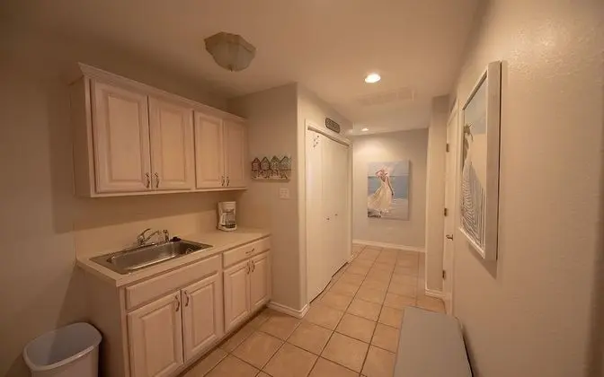 Ev, Birden Çok Yatak, Veranda (Sol Searcher)