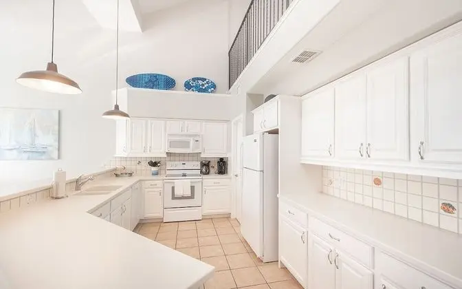 Ev, Birden Çok Yatak, Veranda (Sol Searcher)