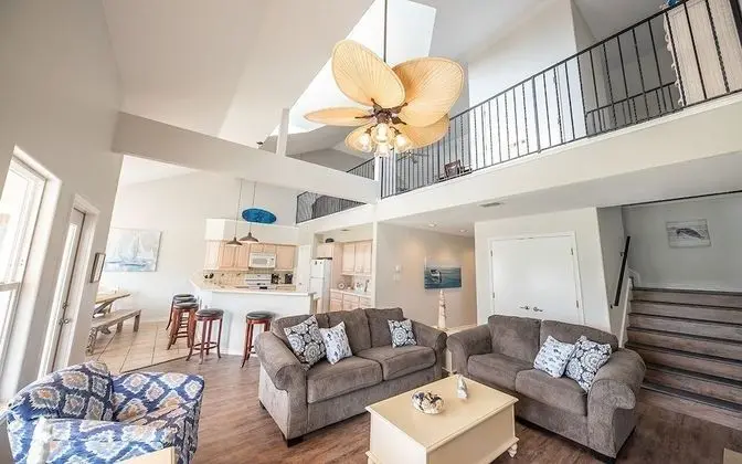 Ev, Birden Çok Yatak, Veranda (Sol Searcher)