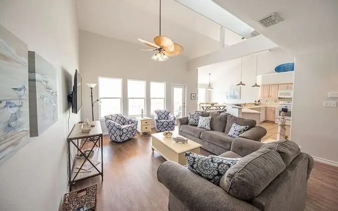 Ev, Birden Çok Yatak, Veranda (Sol Searcher)